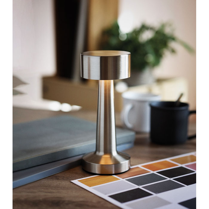 HIERLUZ - USB-Tischlampe Metall