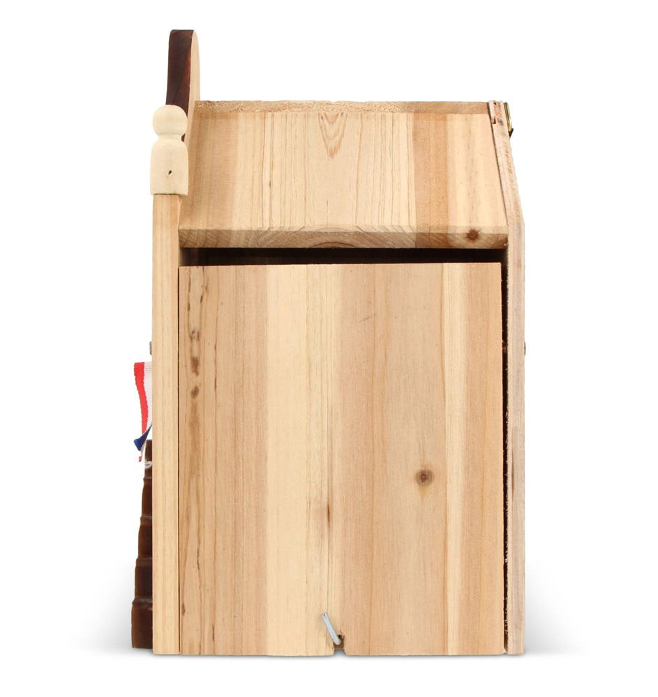 Vogelhaus aus Holz 